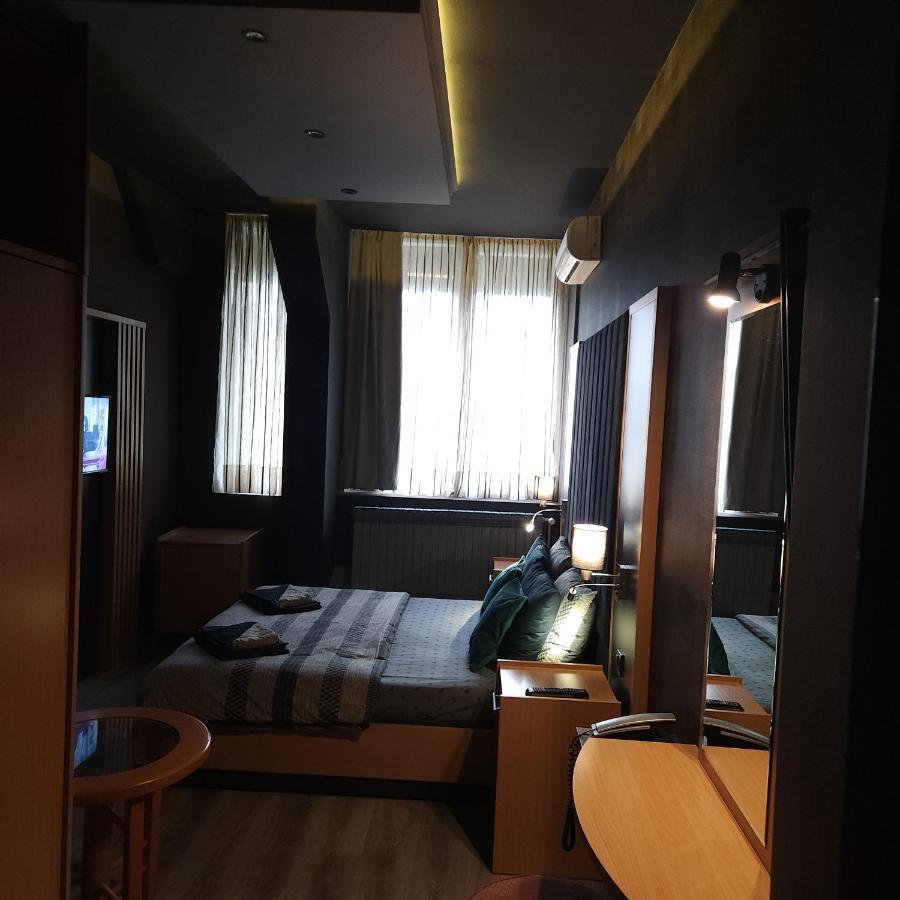 In Club Aparthotel วรินรัชกา บานยา ภายนอก รูปภาพ
