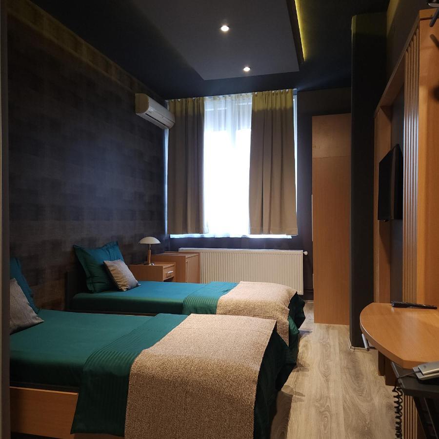 In Club Aparthotel วรินรัชกา บานยา ภายนอก รูปภาพ