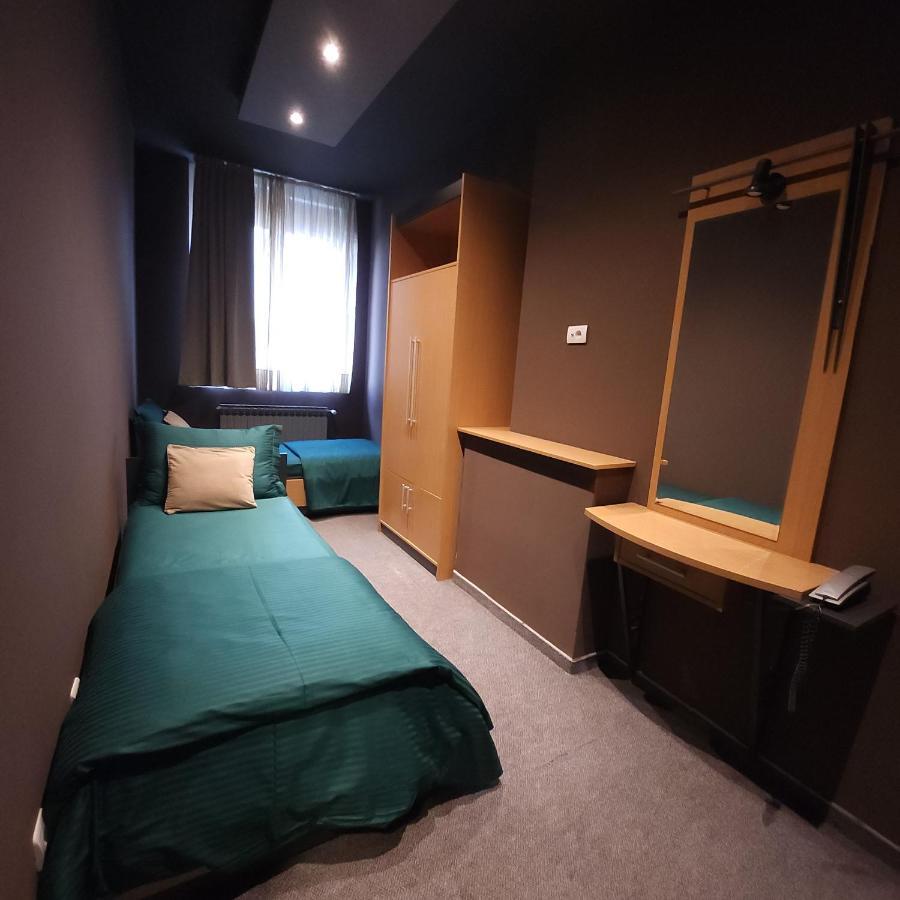 In Club Aparthotel วรินรัชกา บานยา ภายนอก รูปภาพ